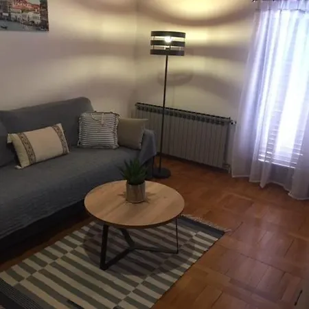 Nela Apartman Veprinac