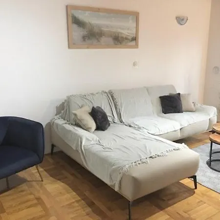 Apartament Nela Veprinac