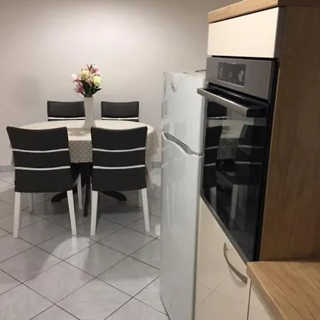 Apartment Nela *